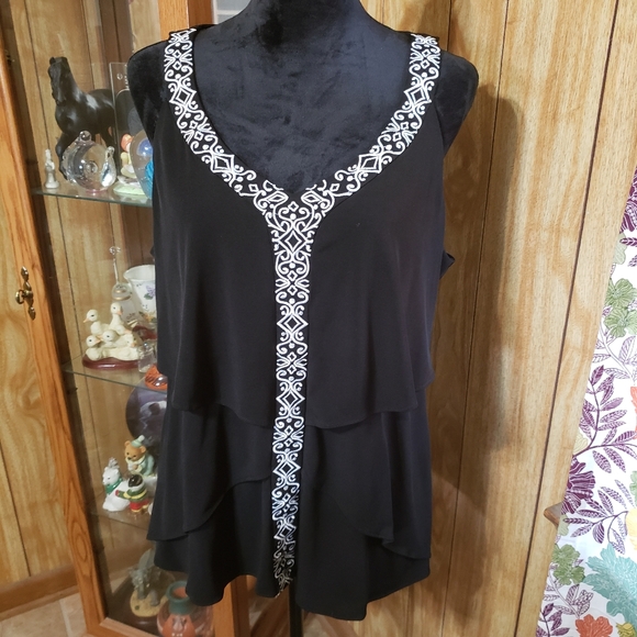 White House Black Market shirt - Picture 1 of 5